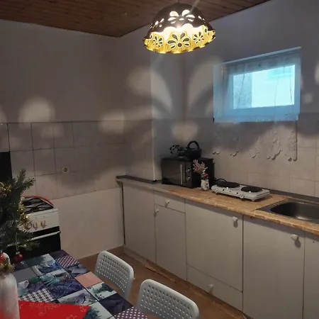 Badacsony-balaton Ifjusagi Szallas Daire